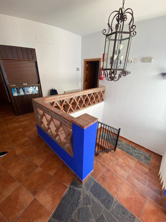 Hotel Rural La Posada De Las Cigueenas Jerez De Los Caballeros Extérieur photo