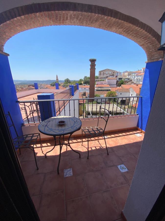 Hotel Rural La Posada De Las Cigueenas Jerez De Los Caballeros Extérieur photo