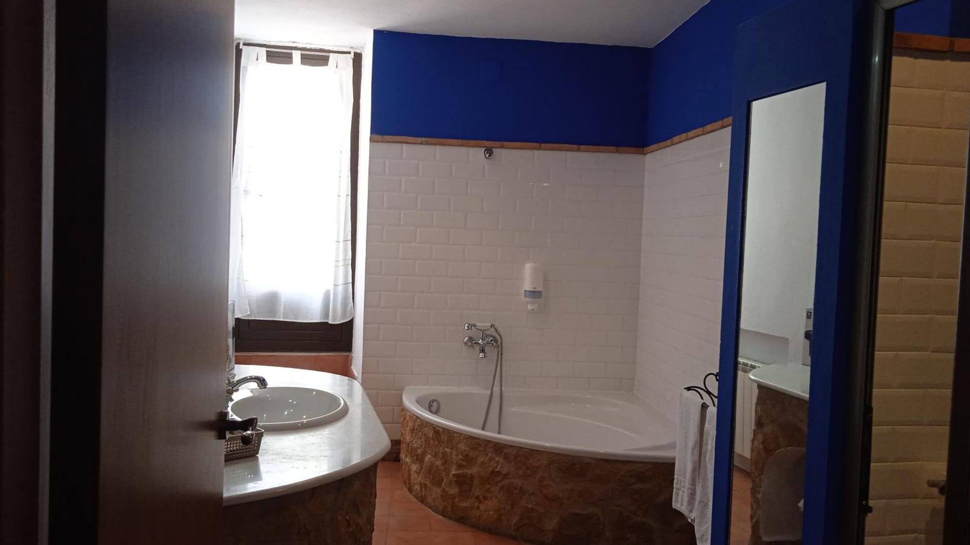 Hotel Rural La Posada De Las Cigueenas Jerez De Los Caballeros Extérieur photo